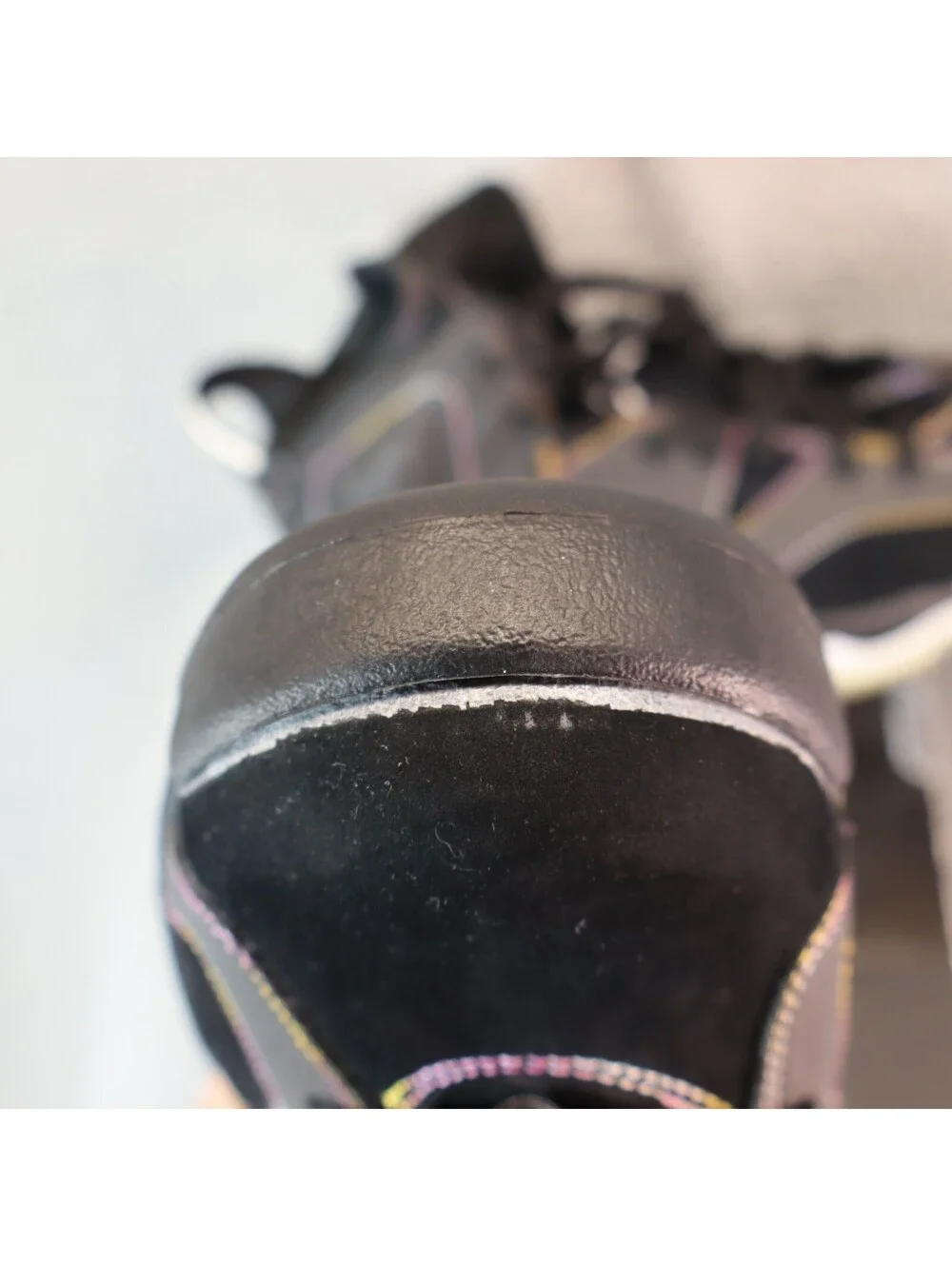 Air Jordan 6 Retro Lakers Size 11 w Box, Read Repair